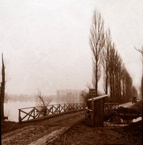 Pont sur la rivière Ailette, nord de la France, vers 1918 - Unbekannt