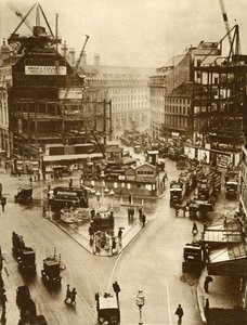Travaux de construction à Piccadilly Circus à Londres, 1926, 1935 - Unbekannt