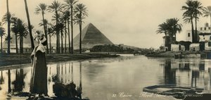 Le Caire - Temps de crue près des pyramides, c1918-c1939