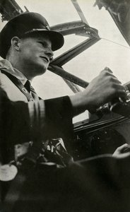 Capitaine Gilbert Rae, pilote de BOAC Mosquito, Seconde Guerre mondiale, vers 1939-1944