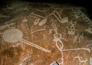 Petroglyphes sculptés de personnes, cerfs, élans, oiseaux, bottes et cercles, 4ème-3ème millénaire av. J.-C. - Unbekannt