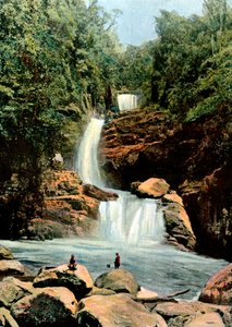 Cascade à Namora, Madagascar - Unbekannt