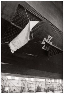 Dirigeable Zeppelin de la marine allemande endommagé, Première Guerre mondiale, 1914-1918 1933 - Unbekannt