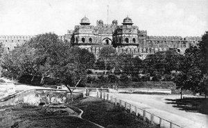 Porte de Delhi, Fort Agra, 20e siècle