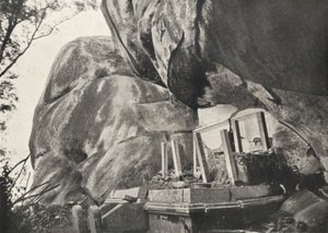Die Rajagirilena genannte Stelle in den Felsen von Mihintale, wo König Devanampiya Tissa Zellen fur - Unbekannt