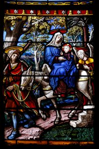 Église Saint-Remy de Troyes. Vitrail : Scènes de la vie de la Vierge. Détail : La Fuite en Égypte. Atelier Vincent-Larcher, XIXème siècle