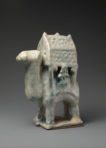 Figurine en forme de chameau portant un palanquin et deux cavaliers - Unbekannt