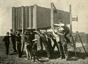 Mise au point de la caméra gigantesque pour le travail, 1901 - Unbekannt