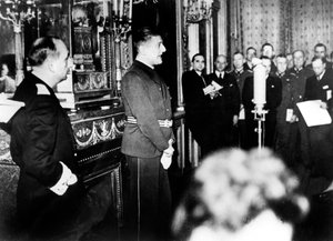 Ambassadeur allemand en France de Vichy, Otto Abetz, donnant une conférence de presse, 15 décembre 1940