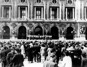 Orchestre militaire allemand donnant un concert, Paris occupé, 1940-1944 - Unbekannt