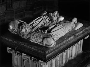 Art gothique : Gisants de Charles Ier de Bourbon (1401-1457) et Agnès de Bourgogne (1407-1476) sculptés par Jacques Morel (1417-1459). 1448-1453. Église Saint-Pierre de Souvigny (Allier). - Unbekannt