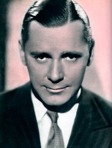 Herbert Marshall, acteur britannique de cinéma et de théâtre, 1934-1935
