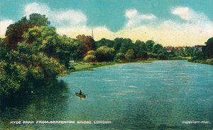 Hyde Park depuis le pont Serpentine, Londres, vers 1910