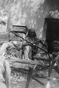 Femme indienne de la caste la plus basse, Howshera, 1917 - Unbekannt