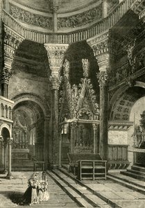 Intérieur de la cathédrale de Spalatro, anciennement temple du palais de Dioclétien