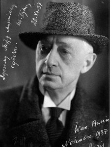 Ivan A. Bounine, auteur russe, vers 1937