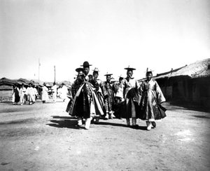 Officiels japonais, Corée, 1900