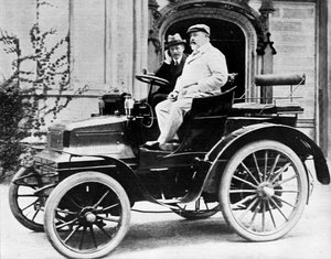 Le roi Édouard VII dans la Daimler 12hp de Lord Montagu, 1900