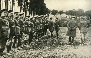Le roi George V visite les forces alliées en première ligne, Première Guerre mondiale - Unbekannt