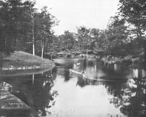 Petit lac dans les jardins de la maison des soldats, Milwaukee, Wisconsin, USA, vers 1900