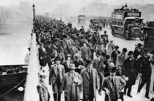 Heure de pointe sur le London Bridge, Londres, 1926-1927 - Unbekannt