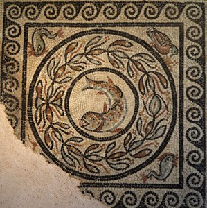 Lyon, région Auvergne-Rhône-Alpes, département du Rhône. 69000. Mosaïque de Choulans, découverte en 1967. Représentant un poisson - Unbekannt