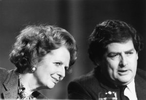 Margaret Thatcher et Nigel Lawson, hommes politiques britanniques, vers les années 1980
