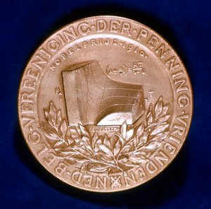 Médaille commémorative du physicien néerlandais Johannes Diderik van der Waals