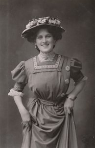 Miss Zena Dare, 1887-1975, vers 1930