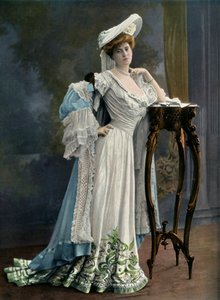 Mlle. Paule Andral - Du Théâtre Du Vaudeville - Rôle de Roseline Denis. - L