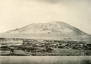 Mont Erebus...Le vieux cratère à gauche, c1908, 1909 - Unbekannt