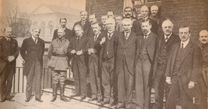 M. Lloyd George, Premier ministre, et certains de ses collègues en 1917, vers 1917, 1935 - Unbekannt