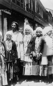 Peuple de tribu montagnarde musulmane, Chakrata, Inde, 1917 - Unbekannt