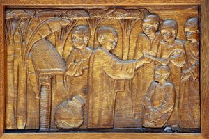 Relief de la porte de l