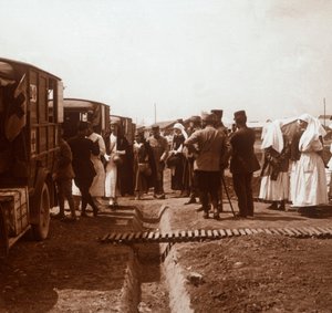 Infirmières et ambulances de la Croix-Rouge, vers 1914-1918 - Unbekannt