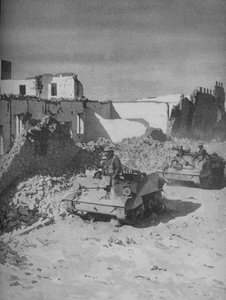 Au-delà de la forteresse brisée de Graziani se trouve la route des conquérants, 1941 - Unbekannt