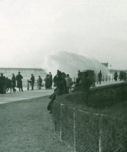 Mer agitée sur la promenade à Hastings, Sussex, fin 19ème-début 20ème siècle - Unbekannt