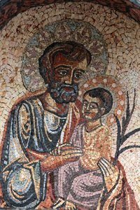 Saint Joseph et Jésus, Cotignac, France