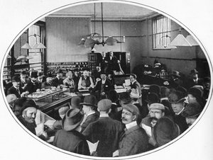 Vente de biens non rachetés chez Debenham, Storr and Sons, salles de vente, Londres, c1903 - Unbekannt