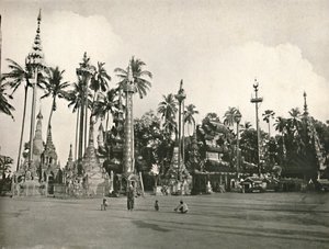 Sanctuaires à la pagode Shwe Dagon, Rangoon, 1900 - Unbekannt