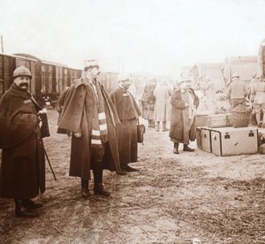 Soldats arrivant à Amanvillers, France, vers 1914-1918 - Unbekannt