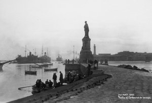 Statue de Ferdinand de Lesseps, Port-Saïd, Égypte, vers 1920-1930