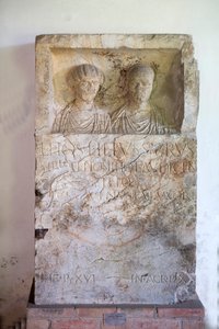 Stèle, Lucio Ostillio Siro, I cen - Unbekannt