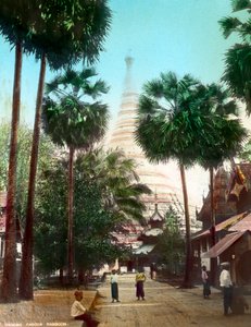 Rue menant à la pagode Shwedagon, Rangoon, Birmanie, fin du XIXe ou début du XXe siècle - Unbekannt