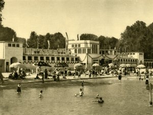 Baignade dans le lac Traunsee, Gmunden, Haute-Autriche, vers 1935 - Unbekannt