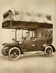 Taxi avec dispositif de sac à gaz sur toit spécialement aménagé, 1914-1918, 1935 - Unbekannt