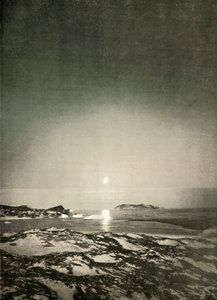 La pleine lune au crépuscule d