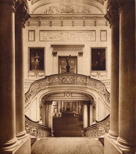 Le Grand Escalier du Palais de Buckingham, 1935