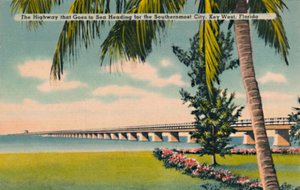 La route qui va à la mer en direction de la ville la plus au sud, Key West, Floride, vers les années 1940 - Unbekannt