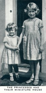 Les princesses et leur maison miniature, vers 1932-1937 - Unbekannt
